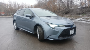 Toyota Corolla  TOURING  ― АвтоШанс