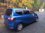 Toyota Sienta 