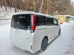 Toyota NOAH HYBRID