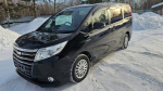 Toyota NOAH HYBRID 