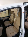 Toyota NOAH HYBRID 